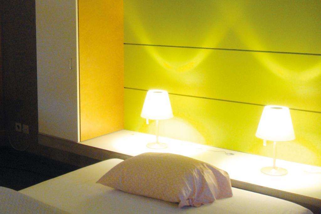 Einzelbett im Vierbettzimmer